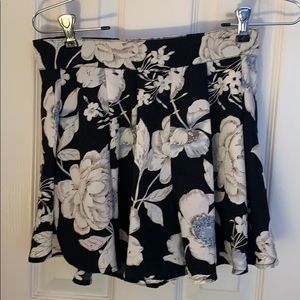 Flower printed skort